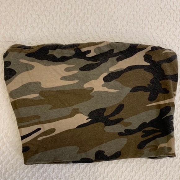 Camouflage Top from Fashion Nova - Picture 3 of 3